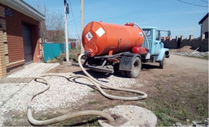 Очистка выгребных ям: технология, правила, стоимость, полезные советы