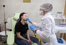 Минздрав зарегистрировал первую в мире назальную вакцину против COVID-19