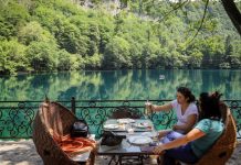 Россияне высказались за постоянную программу туристического кешбэка