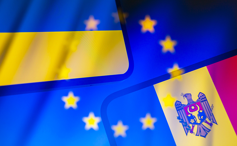 Новая реальность: ЕС примет Украину и Молдову, чтобы России не достались