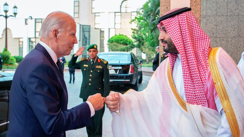"Хуже, чем позор": в США осудили поведение Байдена в Саудовской Аравии