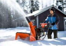 Снегоуборщик: незаменимый помощник для очистки участка от нежелательных осадков
