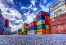 Поставки товаров из РФ в США упали до исторического минимума