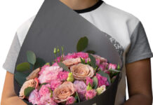 Почему стала популярная доставка цветов?