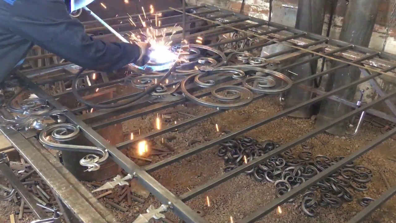 Сварочные работы: изготовление металлических ворот