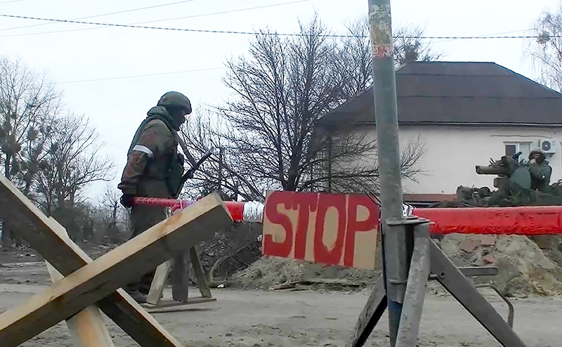 Запад-Украине: Договаривайтесь с Россией, или останетесь без помощи