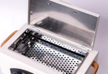 Маникюр в домашних условиях себе и знакомым: какой профессиональный инструмент стоит иметь