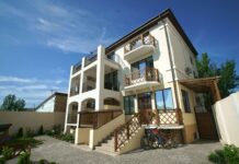 Почему стоит приобрести дом именно в Феодосии?