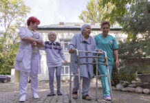 Как выбрать пансионат для пожилых людей