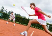 В каком возрасте лучше начинать заниматься теннисом