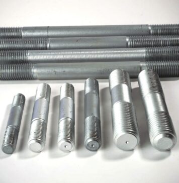 Шпильки для фланцевых соединений: разновидности и сферы использования