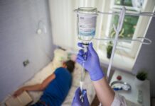 Лечение алкоголизма: в стационаре или на дому?