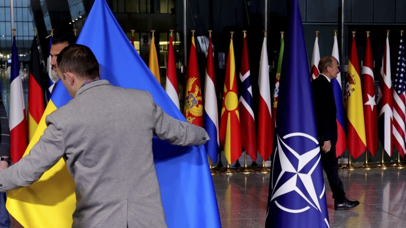 "Это предупреждение". Польский генерал сообщил о сигнале НАТО для Украины