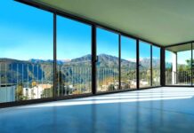 Панорамное алюминиевое остекление: особенности и преимущества