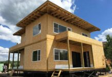 Дома из сип панелей: особенности и преимущества