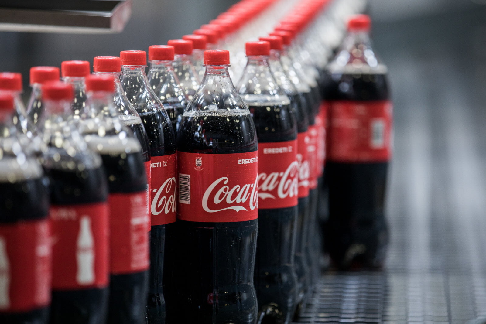 Оригинальная Coca-Cola на Ozon: старые и новые вкусы