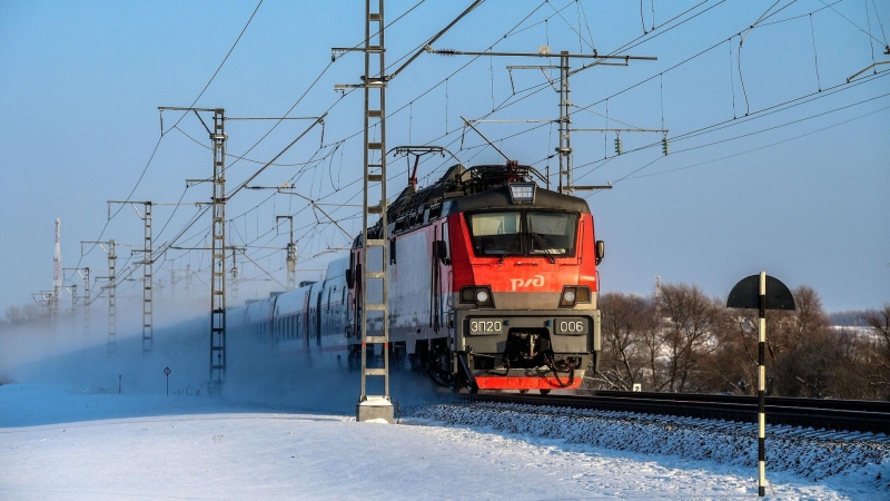 РЖД запустит более 1,3 тысячи дополнительных рейсов в новогодние праздники