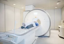 Когда нужно обратиться в центр онкологии и гематологии