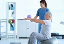 Как проходит реабилитация после инсульта