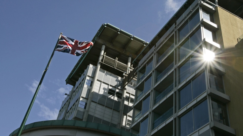 Британия впервые назначила незрячего дипломата главой дипмиссии