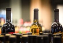 Эксперт рассказал, почему растет потребление алкоголя — Российская газета