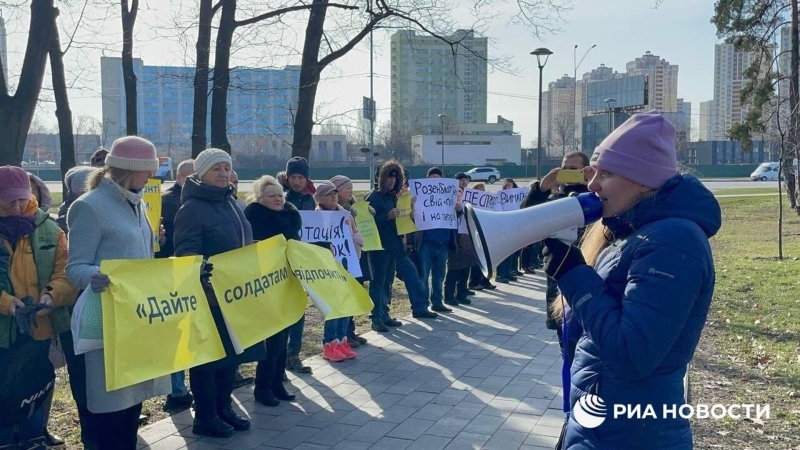 Нехватка мобилизованных может решить судьбу Украины, пишут СМИ