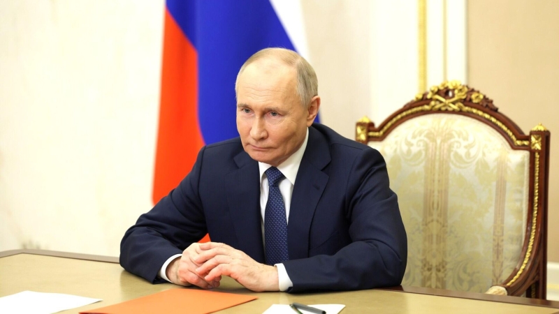 Путин попросил обратить внимание на медучреждения в Липецкой области