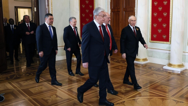 Россия выступает за равную и неделимую безопасность, заявил Путин