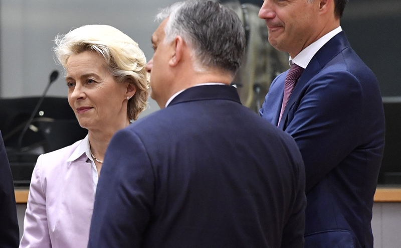 Орбан предложил сместить «главного гинеколога» Европы, но кандидатуру на замену не назвал
