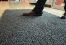 Грязезащитные покрытия: виды, преимущества и применение