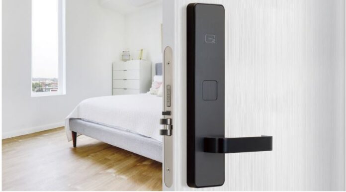 Современные замки для крупных отелей — какие они