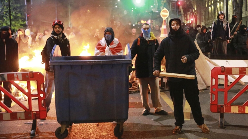 В Тбилиси проходит очередная акция протеста