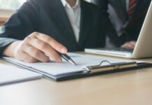 ЦБ вновь сохранил ключевую ставку. Что будет с вкладами и кредитами? — Российская газета