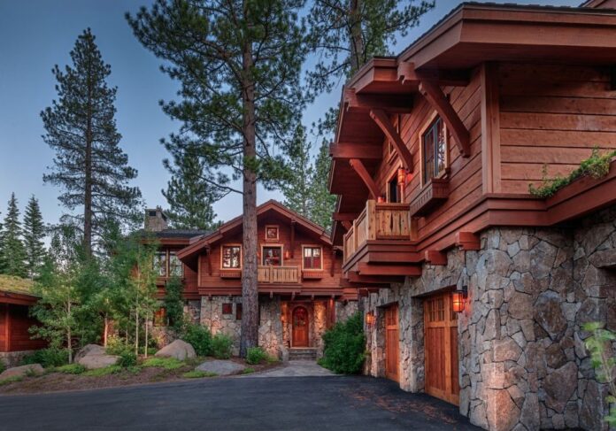 Рулонная кровля: свойства и особенности Рулонная кровля: свойства и особенности