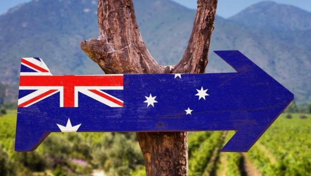 Advantages of moving to Australia
