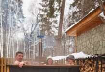 Где и зачем искать отдых: аренда бани с чаном для души и компании