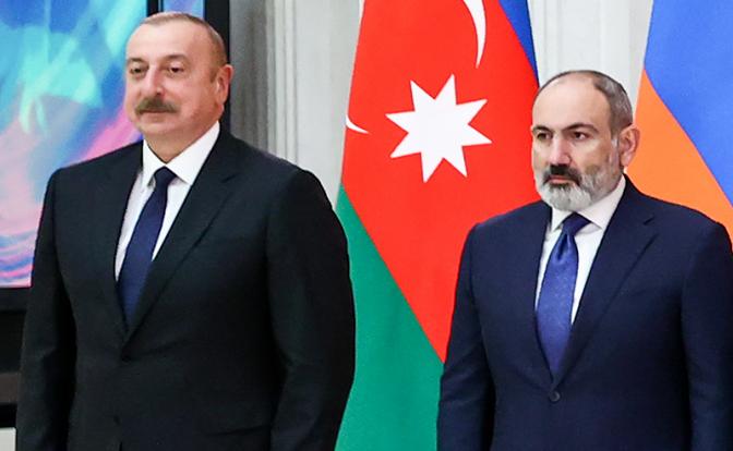 Трамп Кавказ рассудит: Алиев с Пашиняном летят в Вашингтон за миром и избавлением «от русского гнёта»