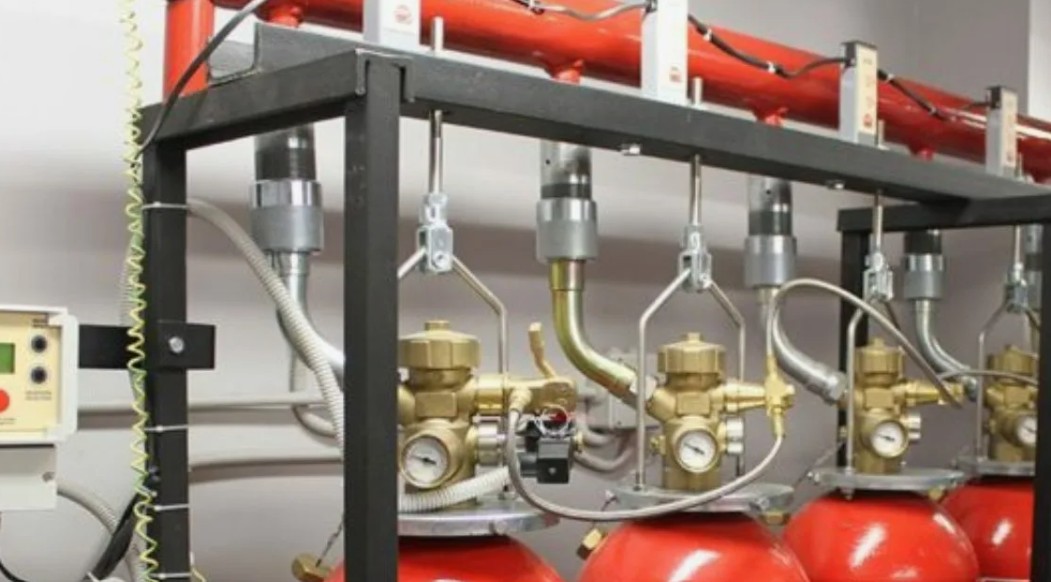 Защита критически важного: где необходима система газового пожаротушения