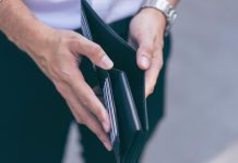 Банкротство физических лиц в 2025 году: порядок, стоимость и последствия