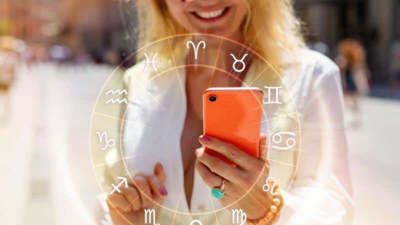 Что такое ретроградный Меркурий и как он влияет на человека