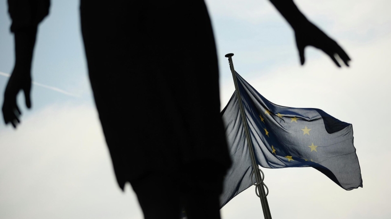 Евродепутат назвал причину слабой позиции ЕС в переговорах по Украине