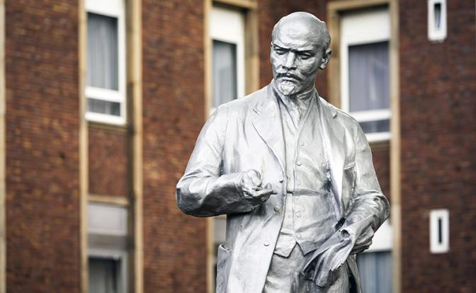 Германия: Начнем валить Ленина — а дальше как на Украине