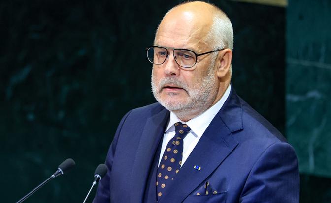 Главное — от русского газа откажись, мы выручим: Эстония протянула Орбану «руку помощи»