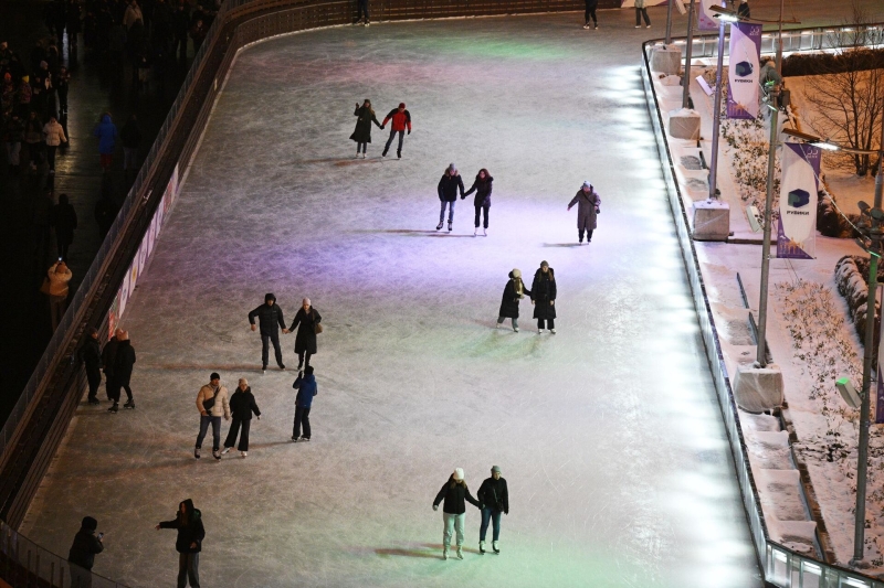Катки Москвы 2025-2026: топ-10, открытые и закрытые, адреса и цены