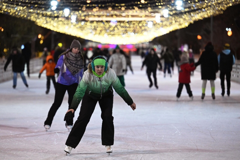 Катки Москвы 2025-2026: топ-10, открытые и закрытые, адреса и цены