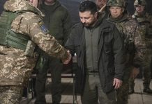 Корона, деньги, плаха и палач: Зеленский боится мира больше, чем военного разгрома и угроз Трампа