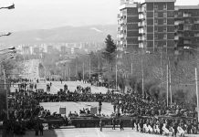 «Людей били палками, камнями, железными прутьями»: Кровавой русофобии 90-х годов в Средней Азии пора дать адекватную оценку