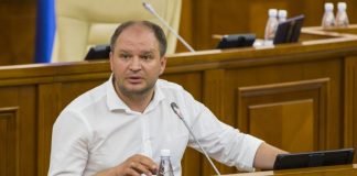 Молдавская оппозиция обвинила власти в охоте на чиновников от других партий