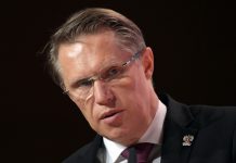Мурашко: внедрение отечественных разработок снизило стоимость лечения в три раза — Новости на Вести.ru
