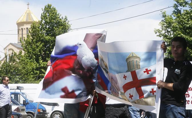 Никакой политики, только бизнес: Москва послала сигнал Тбилиси, только вряд его услышат
